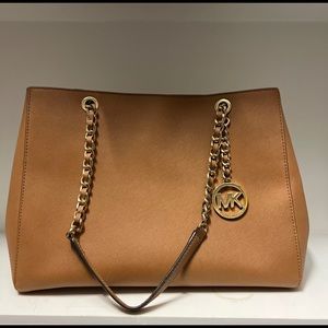 Michael Kors Shoulder Bag